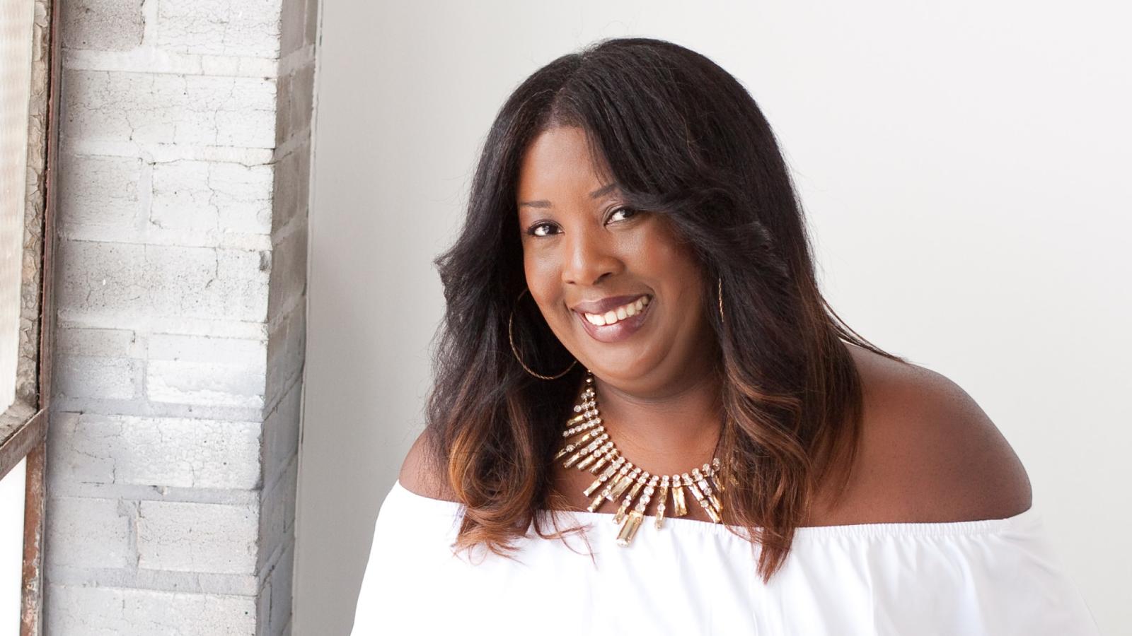 Chaundra Frank Headshot
