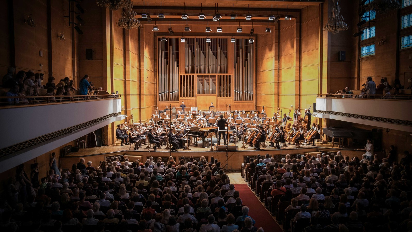 Orchestra hall at full capacity
