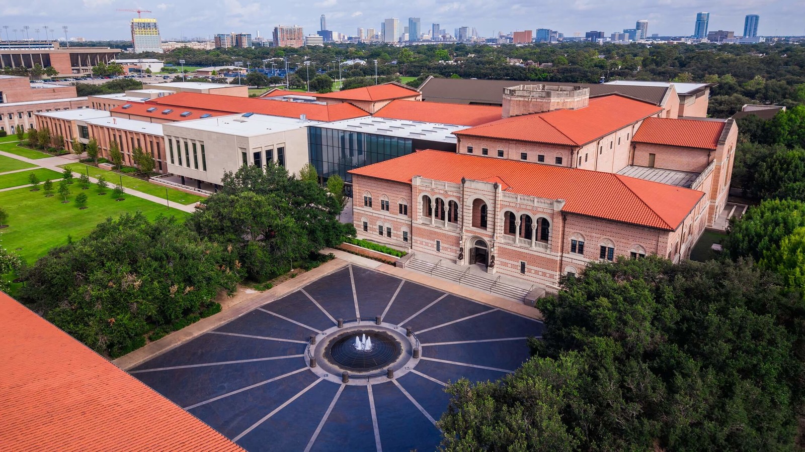Virani Hall and McNair Hall, home to Rice Business