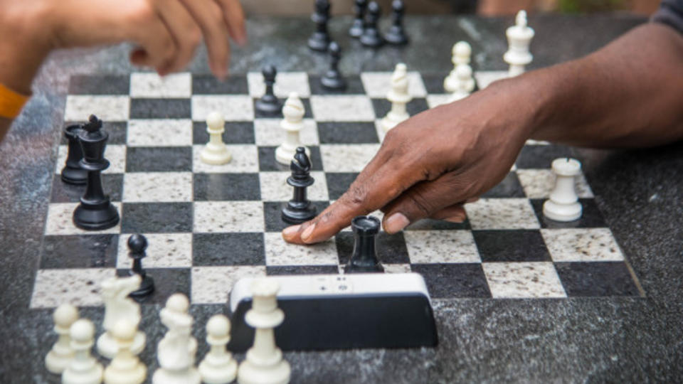 Playing chess