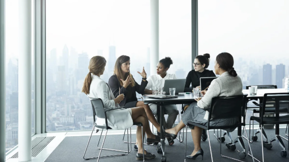 women having a meeting