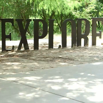 Explore Sculpture Buffalo Bayou Park