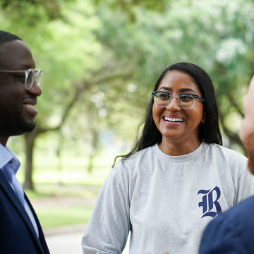 Rice Business Hybrid MBA students outside