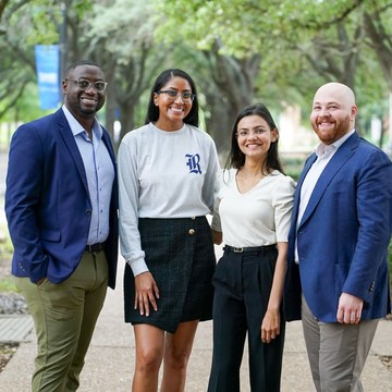 Rice MBA students outside on campus